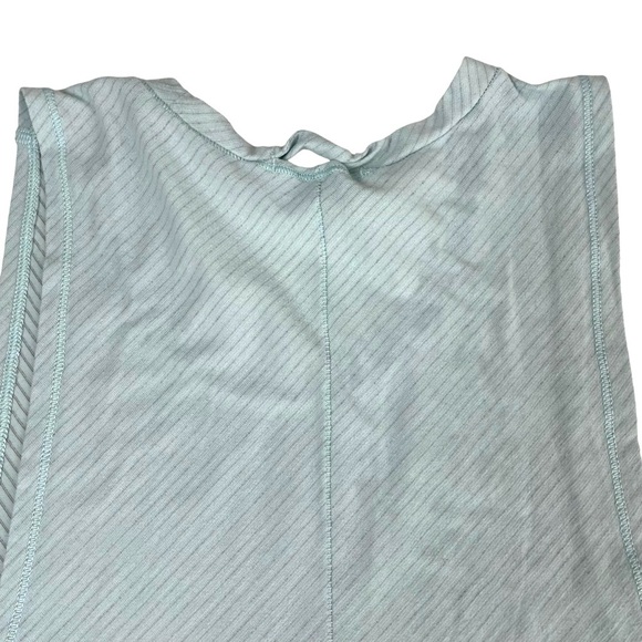 lululemon Cardio Squad Tank Heathered Sea Mist - Picture 13 of 14